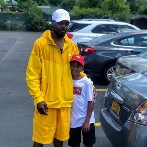 Meet your Posher, Darrell